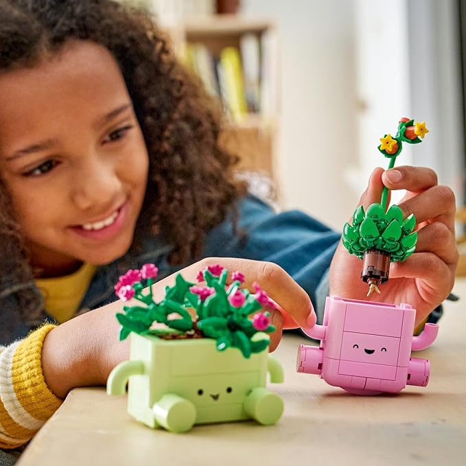 LEGO Botanicals Sallanan Bitkiler 11506-9 Yaş ve Üzeri Kız ve Erkek Çocuklar için 2 LEGO Bitki İçeren Yaratıcı Oyuncak Yapım Seti, Çocuklar için Doğum Günü Hediyesi Fikri (253 Parça)