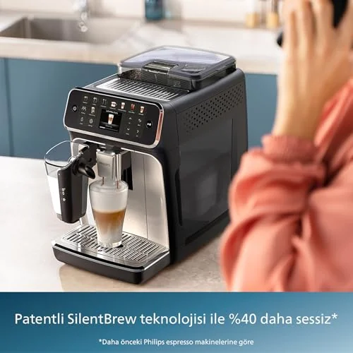 Philips Philips 5500 Serisi LatteGo Tam Otomatik Espresso Makinesi 20 Sıcak ve Soğuk İçecek, Renkli Dokunmatik Ekran, Beyaz Krom Renk, QuickStart, SilentBrew Teknolojisi (EP5543/90)