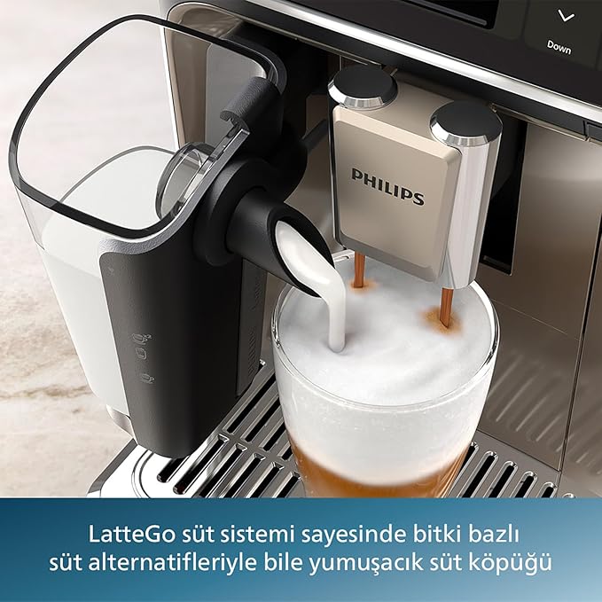 Philips 5500 Serisi LatteGo Tam Otomatik Espresso Makinesi (EP5547/90) ve Philips Espresso Makinesi Kahve Yağı Çözücü Tablet (CA6704/10)